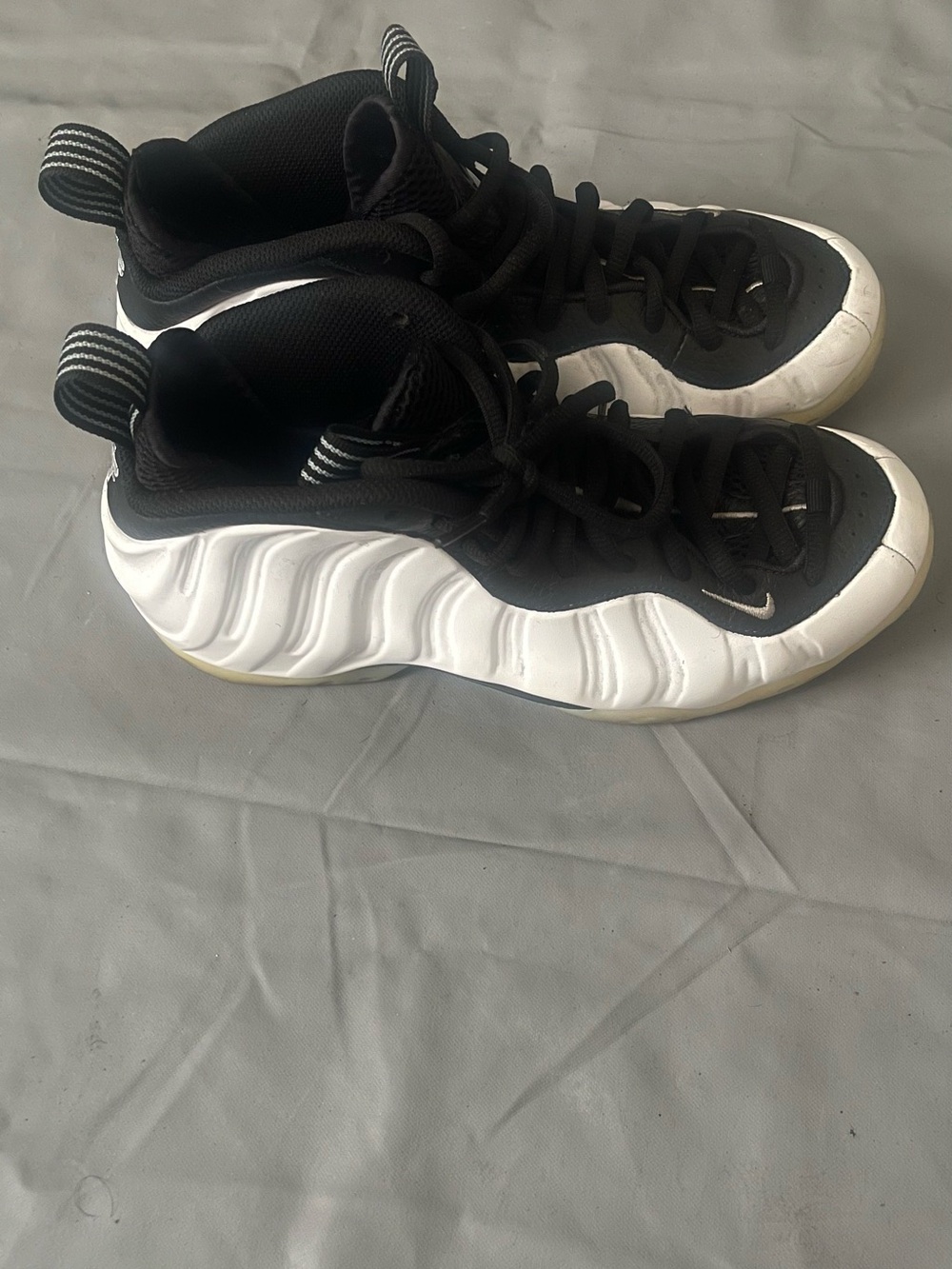 Nike Foamposite Pro - Picture 2 of 4
